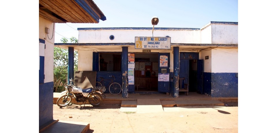image of shopfront in Madagascar