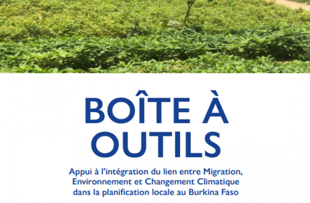 Cover of the new Burkina Faso toolkit for MECC at the local level, with a picture of a woman working in a field